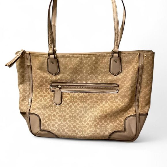 MONOGRAM CANVAS VINTAGE COACH BAG - Picture 1 of 3
